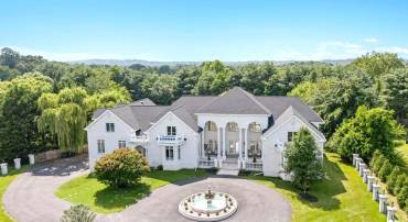 606 BROCKMAN CT, GREAT FALLS, Virginia 22066, 12 Bedrooms Bedrooms, ,11 BathroomsBathrooms,Residential,For sale,606 BROCKMAN CT,VAFX2238278 MLS # VAFX2238278