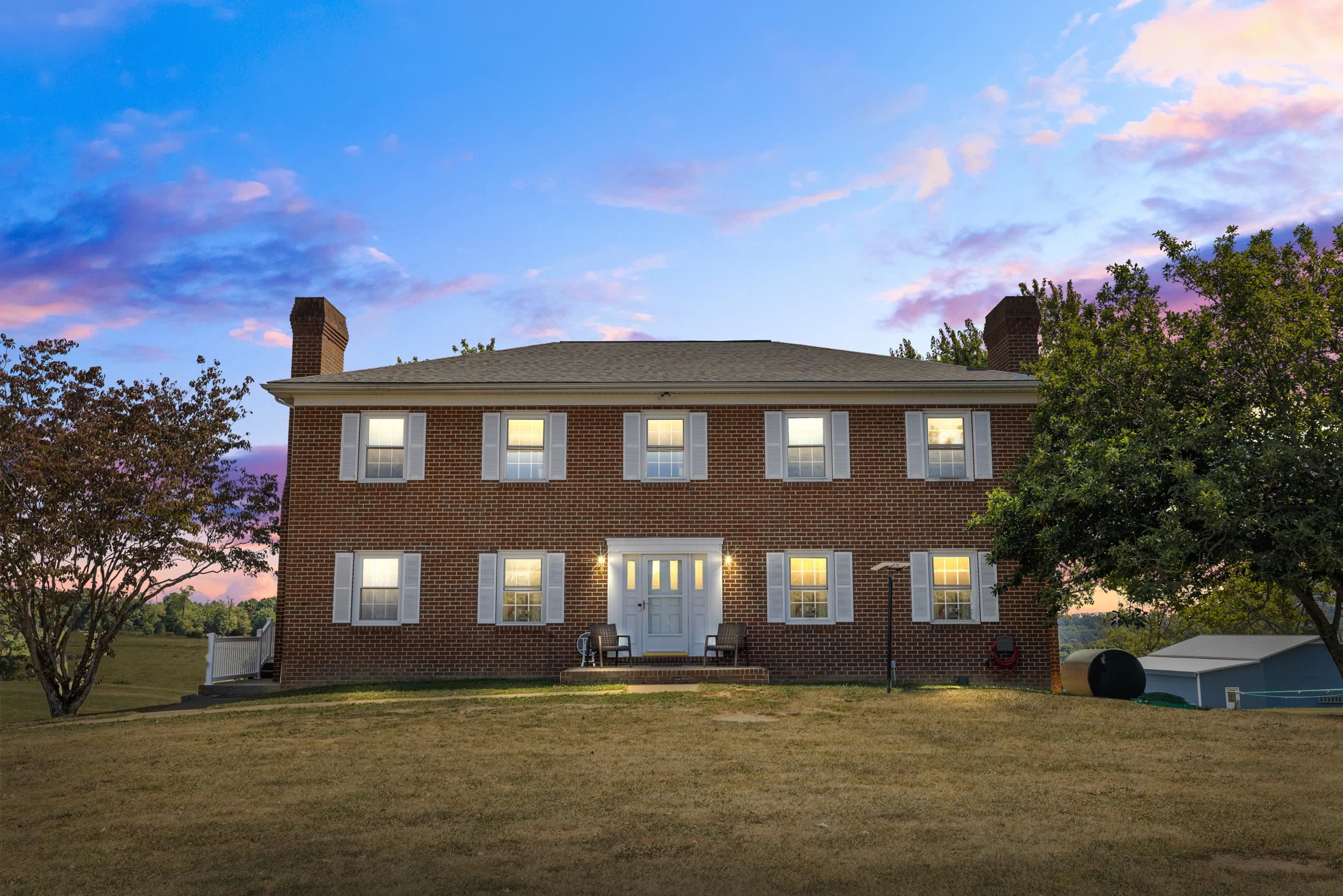 1370 MIDDLEBROOK RD, STAUNTON, Virginia 24401, 5 Bedrooms Bedrooms, ,4 BathroomsBathrooms,Residential,Lola's Farm https://view.spiro.media/1370-middl,1370 MIDDLEBROOK RD,669053 MLS # 669053