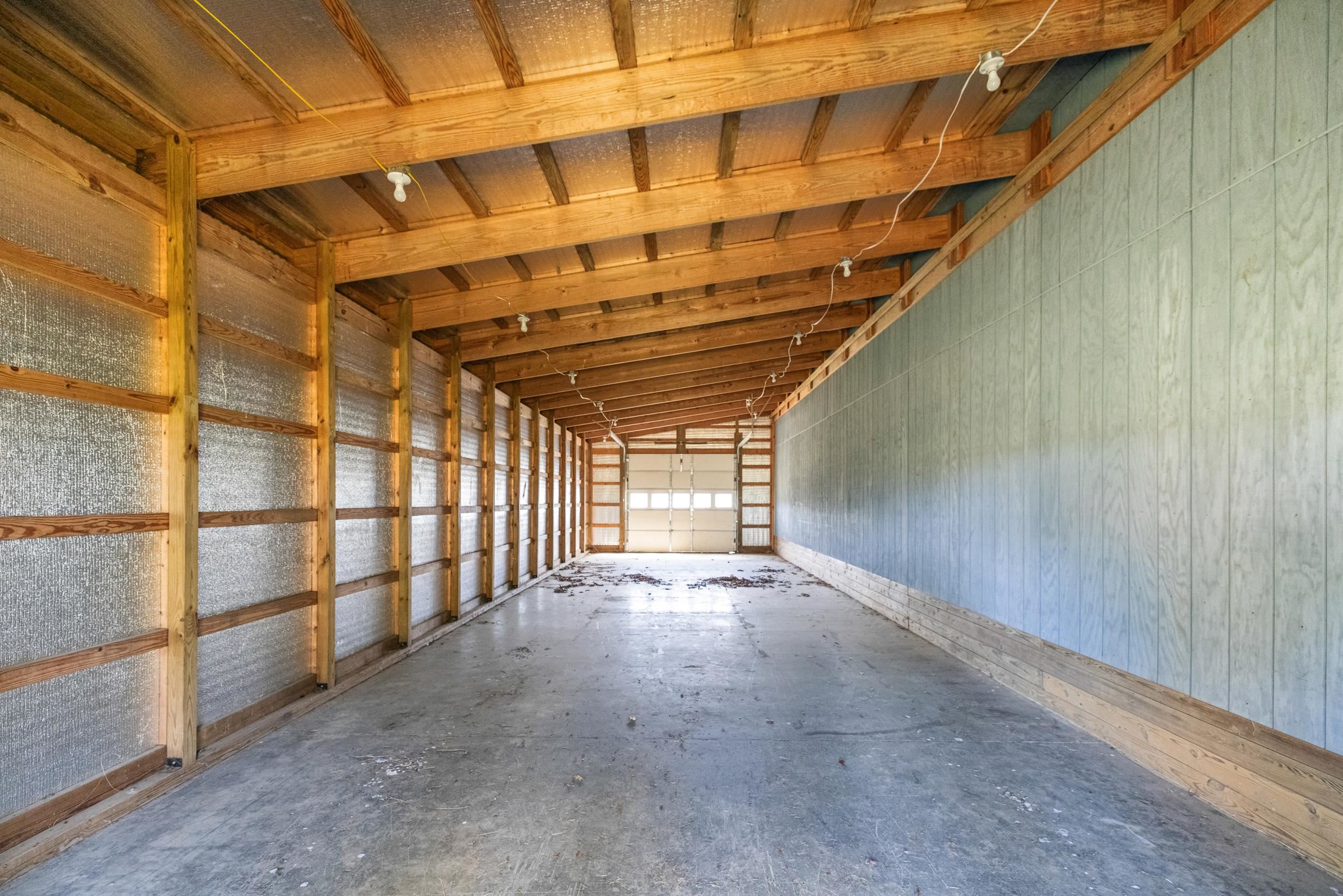 1370 MIDDLEBROOK RD, STAUNTON, Virginia 24401, 5 Bedrooms Bedrooms, ,4 BathroomsBathrooms,Residential,Lola's Farm https://view.spiro.media/1370-middl,1370 MIDDLEBROOK RD,669053 MLS # 669053