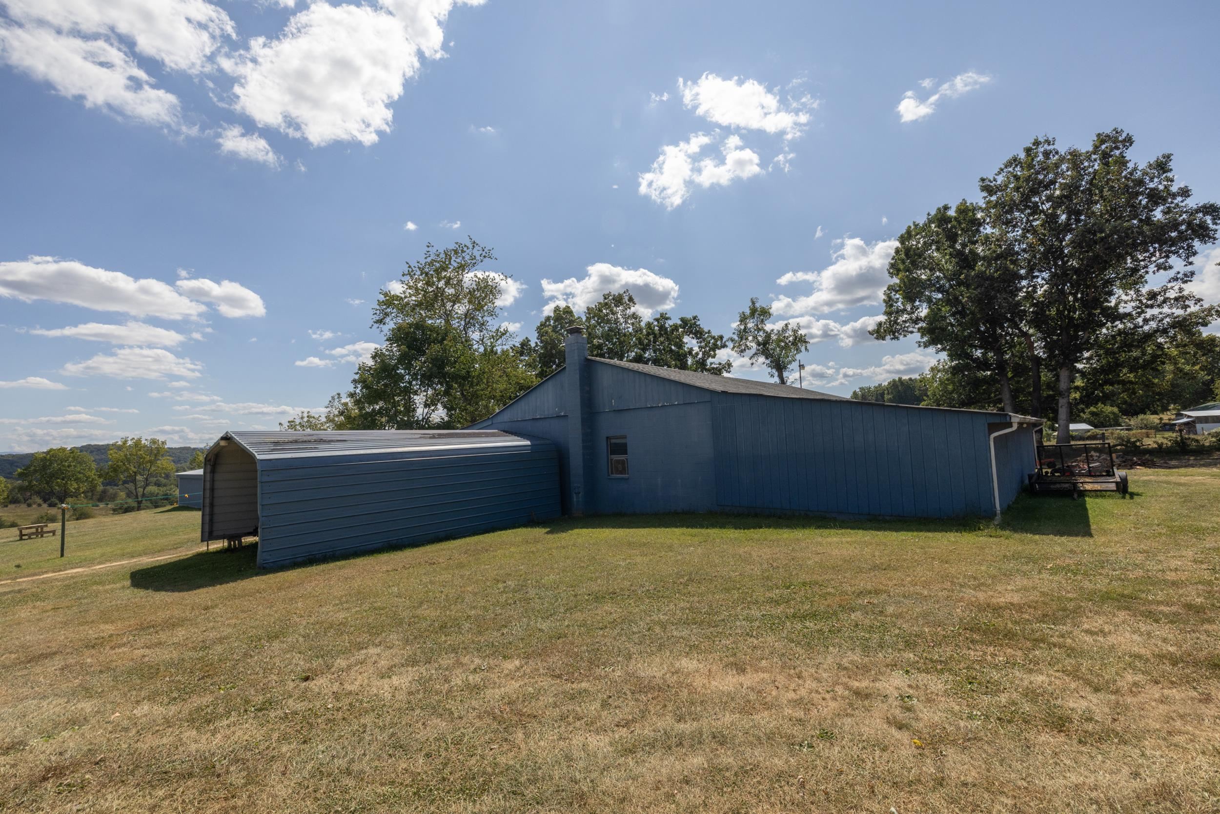 1370 MIDDLEBROOK RD, STAUNTON, Virginia 24401, 5 Bedrooms Bedrooms, ,4 BathroomsBathrooms,Residential,Lola's Farm https://view.spiro.media/1370-middl,1370 MIDDLEBROOK RD,669053 MLS # 669053