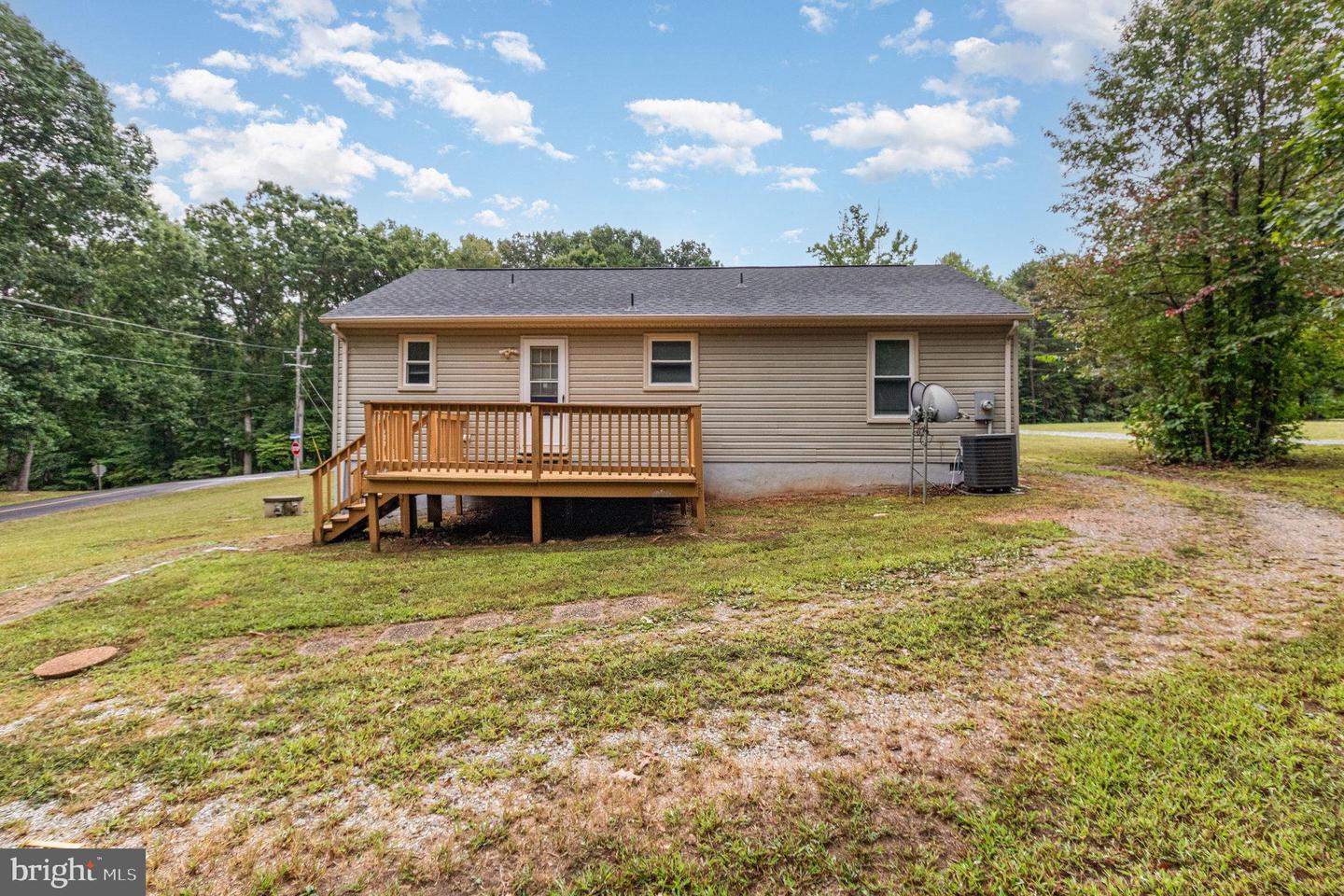 229 ESTATE DR, RUTHER GLEN, Virginia 22546, 3 Bedrooms Bedrooms, ,2 BathroomsBathrooms,Residential,For sale,229 ESTATE DR,VACV2008664 MLS # VACV2008664
