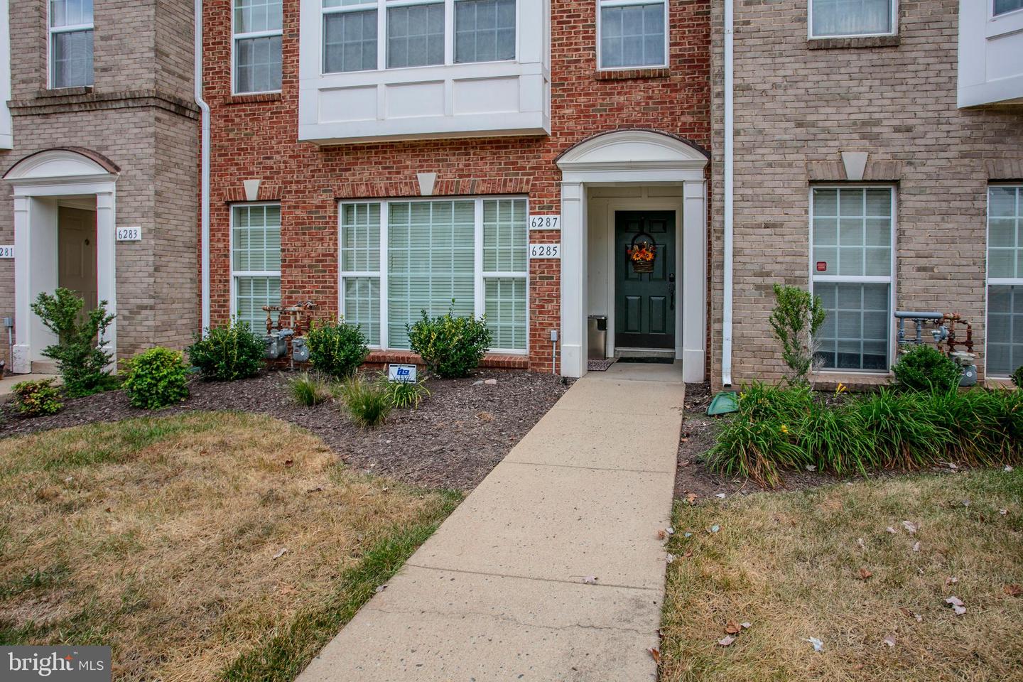 6287 ASTER HAVEN CIR #8, HAYMARKET, Virginia 20169, 3 Bedrooms Bedrooms, ,2 BathroomsBathrooms,Residential,For sale,6287 ASTER HAVEN CIR #8,VAPW2101722 MLS # VAPW2101722