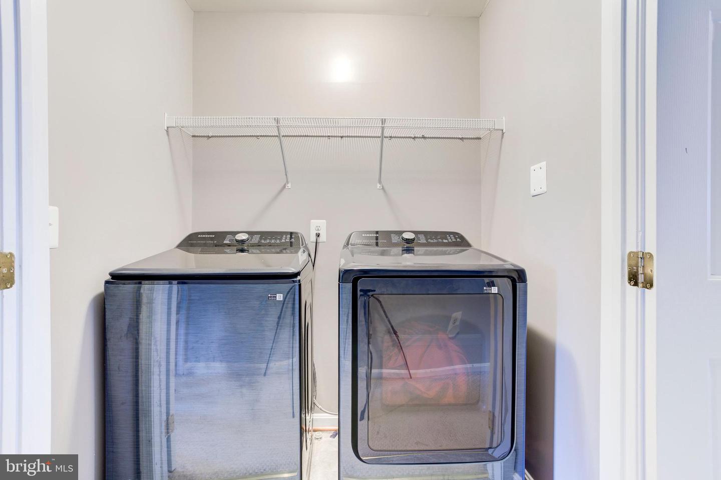 6287 ASTER HAVEN CIR #8, HAYMARKET, Virginia 20169, 3 Bedrooms Bedrooms, ,2 BathroomsBathrooms,Residential,For sale,6287 ASTER HAVEN CIR #8,VAPW2101722 MLS # VAPW2101722