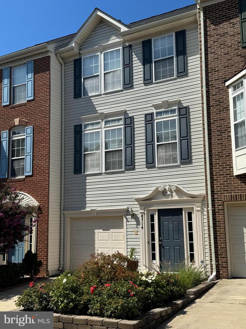 4714 HANRAHAN PL, ALEXANDRIA, Virginia 22309, 3 Bedrooms Bedrooms, ,2 BathroomsBathrooms,Residential,For sale,4714 HANRAHAN PL,VAFX2264252 MLS # VAFX2264252