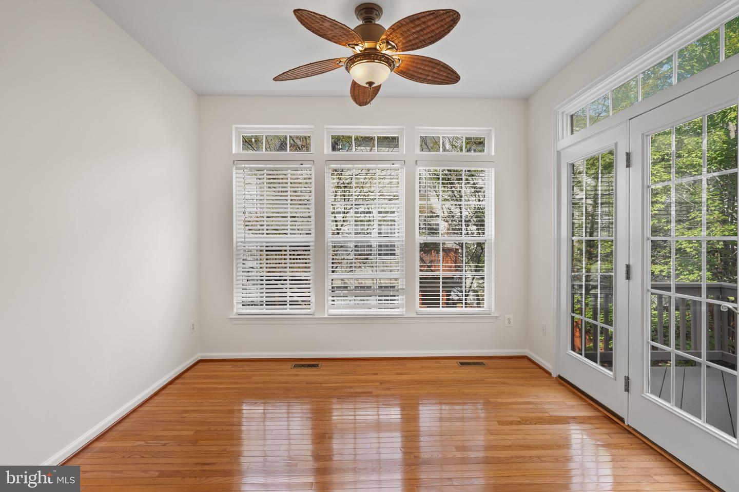 4714 HANRAHAN PL, ALEXANDRIA, Virginia 22309, 3 Bedrooms Bedrooms, ,2 BathroomsBathrooms,Residential,For sale,4714 HANRAHAN PL,VAFX2264252 MLS # VAFX2264252
