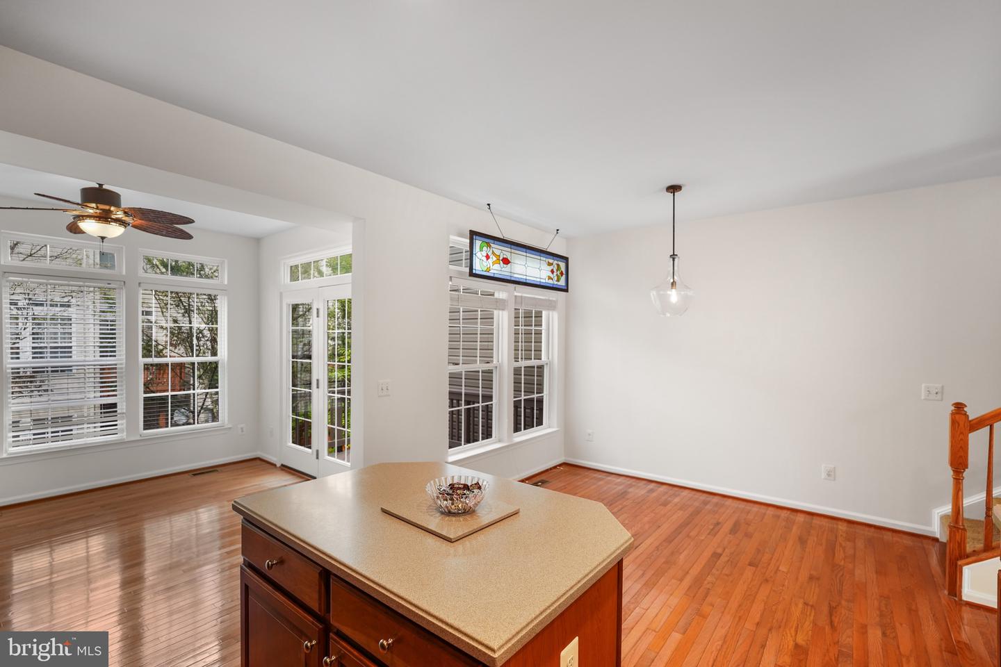 4714 HANRAHAN PL, ALEXANDRIA, Virginia 22309, 3 Bedrooms Bedrooms, ,2 BathroomsBathrooms,Residential,For sale,4714 HANRAHAN PL,VAFX2264252 MLS # VAFX2264252