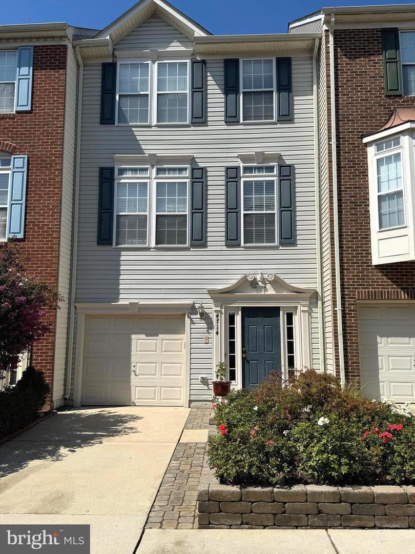 4714 HANRAHAN PL, ALEXANDRIA, Virginia 22309, 3 Bedrooms Bedrooms, ,2 BathroomsBathrooms,Residential,For sale,4714 HANRAHAN PL,VAFX2264252 MLS # VAFX2264252