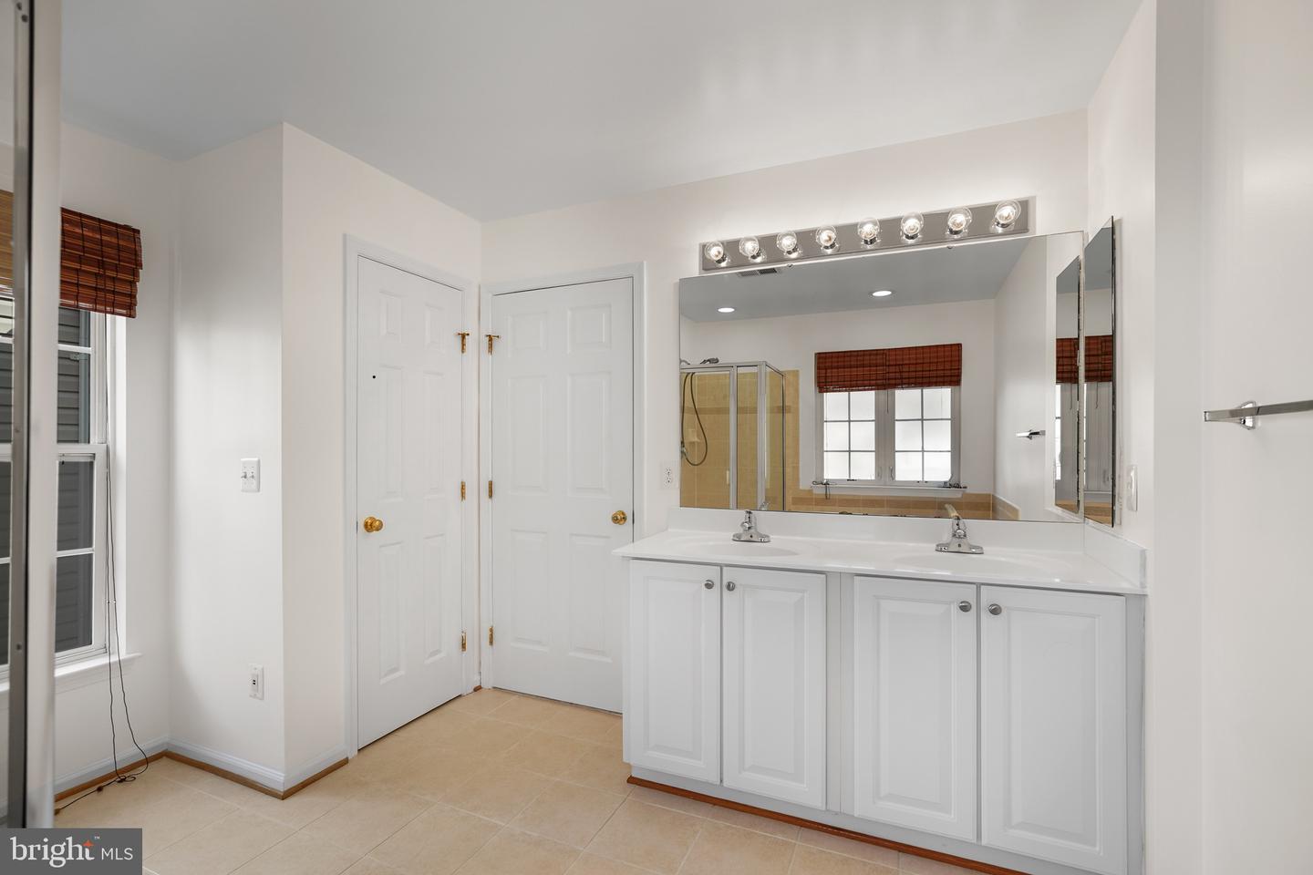 4714 HANRAHAN PL, ALEXANDRIA, Virginia 22309, 3 Bedrooms Bedrooms, ,2 BathroomsBathrooms,Residential,For sale,4714 HANRAHAN PL,VAFX2264252 MLS # VAFX2264252