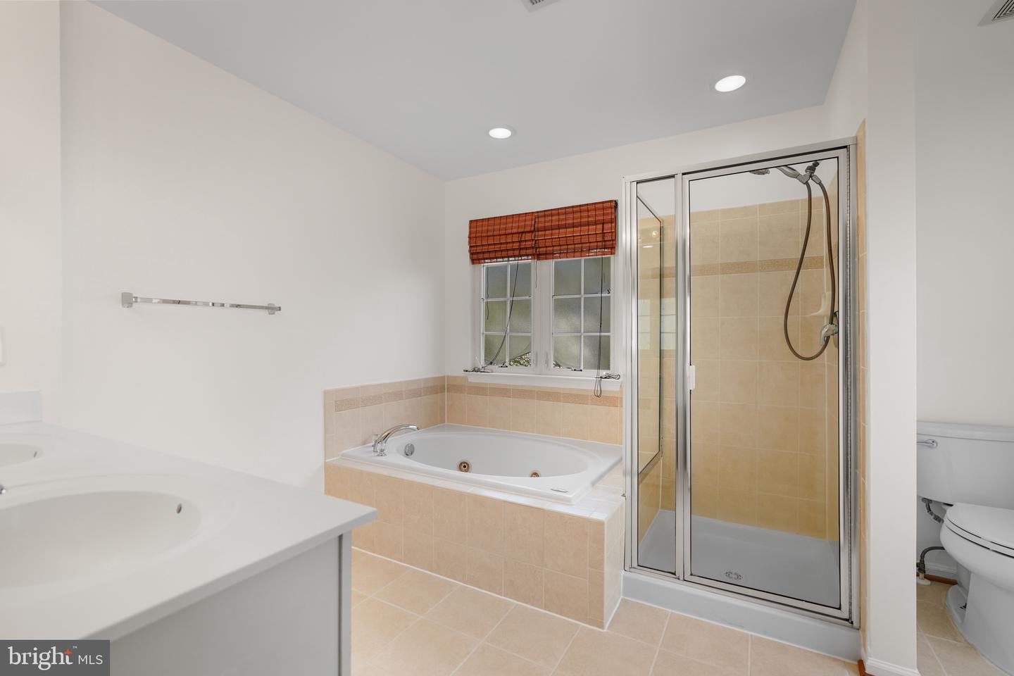 4714 HANRAHAN PL, ALEXANDRIA, Virginia 22309, 3 Bedrooms Bedrooms, ,2 BathroomsBathrooms,Residential,For sale,4714 HANRAHAN PL,VAFX2264252 MLS # VAFX2264252