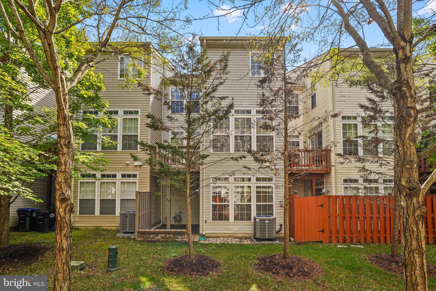 4714 HANRAHAN PL, ALEXANDRIA, Virginia 22309, 3 Bedrooms Bedrooms, ,2 BathroomsBathrooms,Residential,For sale,4714 HANRAHAN PL,VAFX2264252 MLS # VAFX2264252