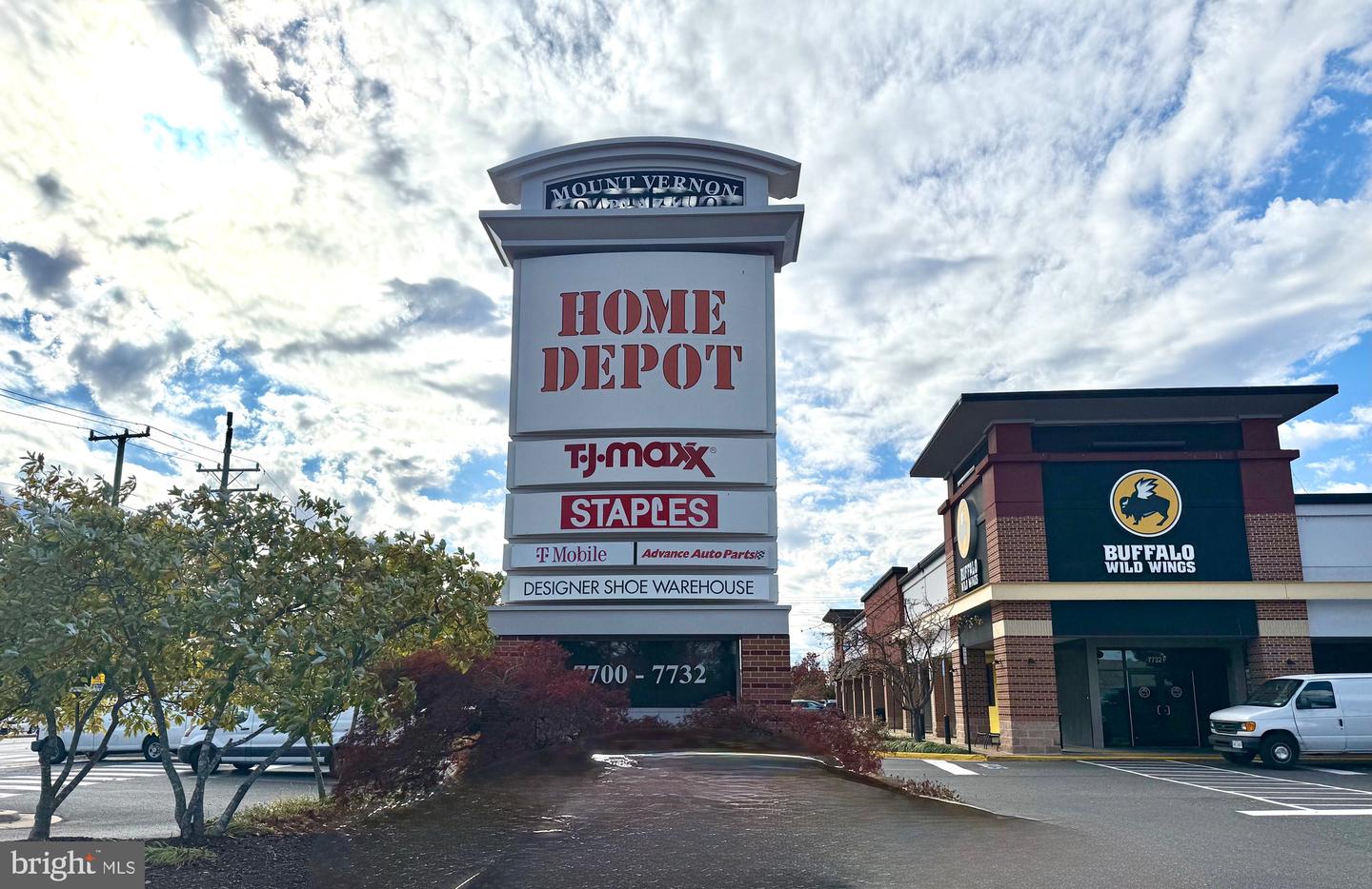 4714 HANRAHAN PL, ALEXANDRIA, Virginia 22309, 3 Bedrooms Bedrooms, ,2 BathroomsBathrooms,Residential,For sale,4714 HANRAHAN PL,VAFX2264252 MLS # VAFX2264252