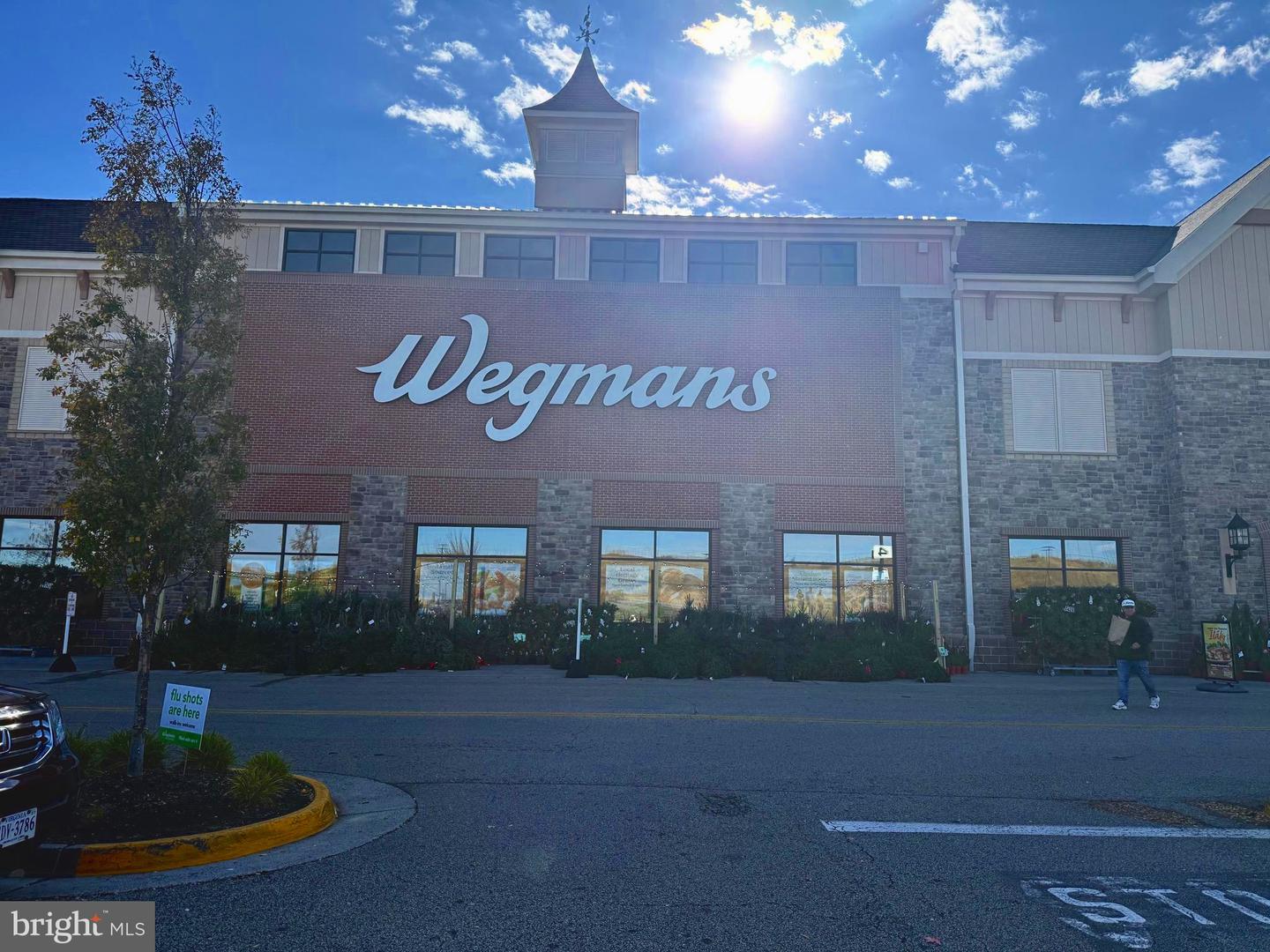 4714 HANRAHAN PL, ALEXANDRIA, Virginia 22309, 3 Bedrooms Bedrooms, ,2 BathroomsBathrooms,Residential,For sale,4714 HANRAHAN PL,VAFX2264252 MLS # VAFX2264252