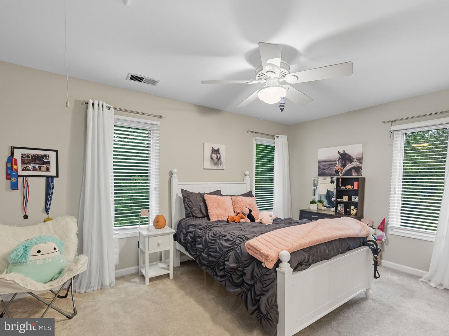 201 PRESCOTT CIR SE, VIENNA, Virginia 22180, 5 Bedrooms Bedrooms, ,4 BathroomsBathrooms,Residential,For sale,201 PRESCOTT CIR SE,VAFX2265292 MLS # VAFX2265292