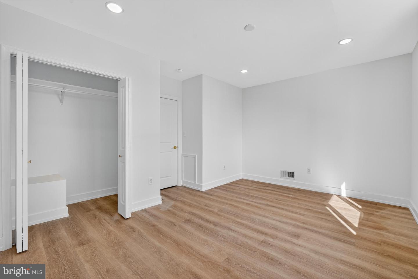 838 BUCHANAN ST NE, WASHINGTON, District Of Columbia 20017, 3 Bedrooms Bedrooms, 6 Rooms Rooms,2 BathroomsBathrooms,Residential,For sale,838 BUCHANAN ST NE,DCDC2221892 MLS # DCDC2221892