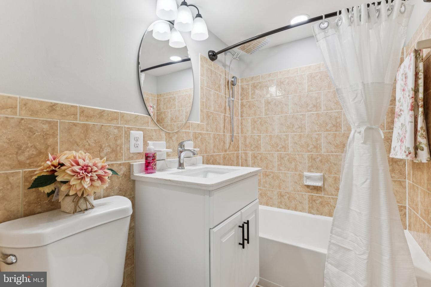 186 LAMBERT DR, MANASSAS PARK, Virginia 20111, 4 Bedrooms Bedrooms, 7 Rooms Rooms,2 BathroomsBathrooms,Residential,For sale,186 LAMBERT DR,VAMP2003092 MLS # VAMP2003092