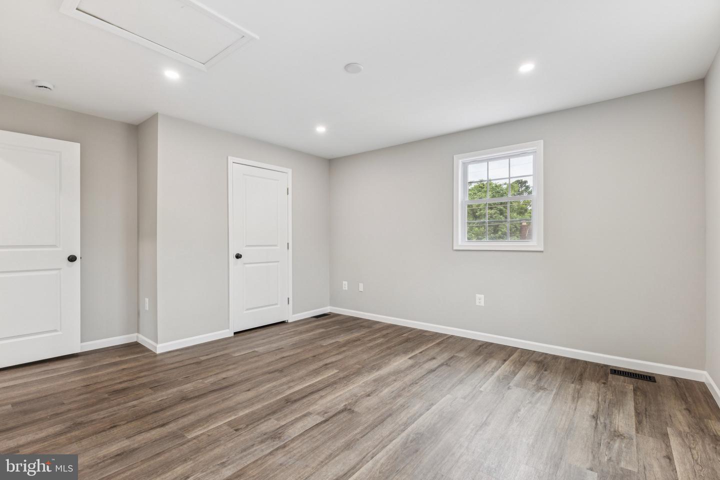 186 LAMBERT DR, MANASSAS PARK, Virginia 20111, 4 Bedrooms Bedrooms, 7 Rooms Rooms,2 BathroomsBathrooms,Residential,For sale,186 LAMBERT DR,VAMP2003092 MLS # VAMP2003092