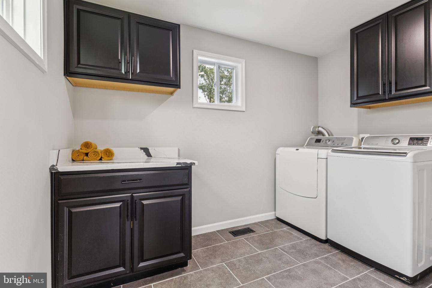 186 LAMBERT DR, MANASSAS PARK, Virginia 20111, 4 Bedrooms Bedrooms, 7 Rooms Rooms,2 BathroomsBathrooms,Residential,For sale,186 LAMBERT DR,VAMP2003092 MLS # VAMP2003092