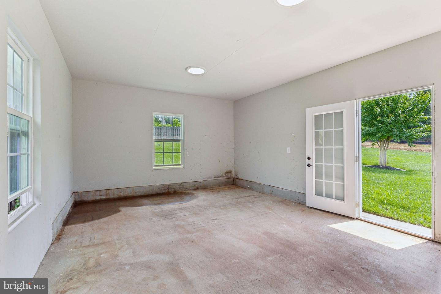 186 LAMBERT DR, MANASSAS PARK, Virginia 20111, 4 Bedrooms Bedrooms, 7 Rooms Rooms,2 BathroomsBathrooms,Residential,For sale,186 LAMBERT DR,VAMP2003092 MLS # VAMP2003092