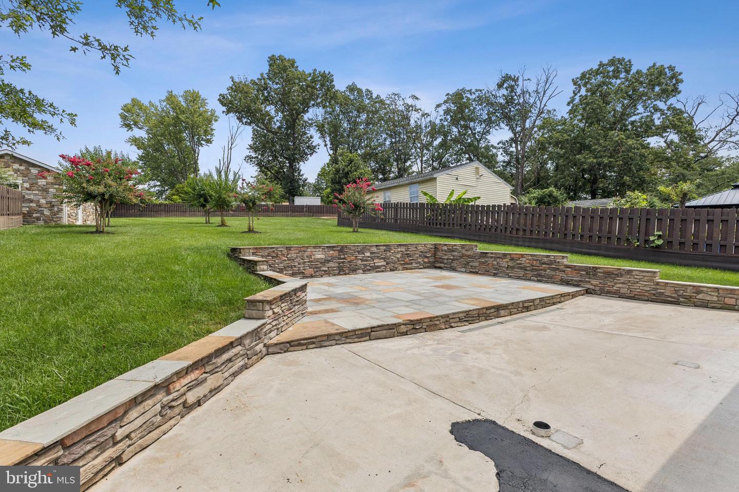 186 LAMBERT DR, MANASSAS PARK, Virginia 20111, 4 Bedrooms Bedrooms, 7 Rooms Rooms,2 BathroomsBathrooms,Residential,For sale,186 LAMBERT DR,VAMP2003092 MLS # VAMP2003092