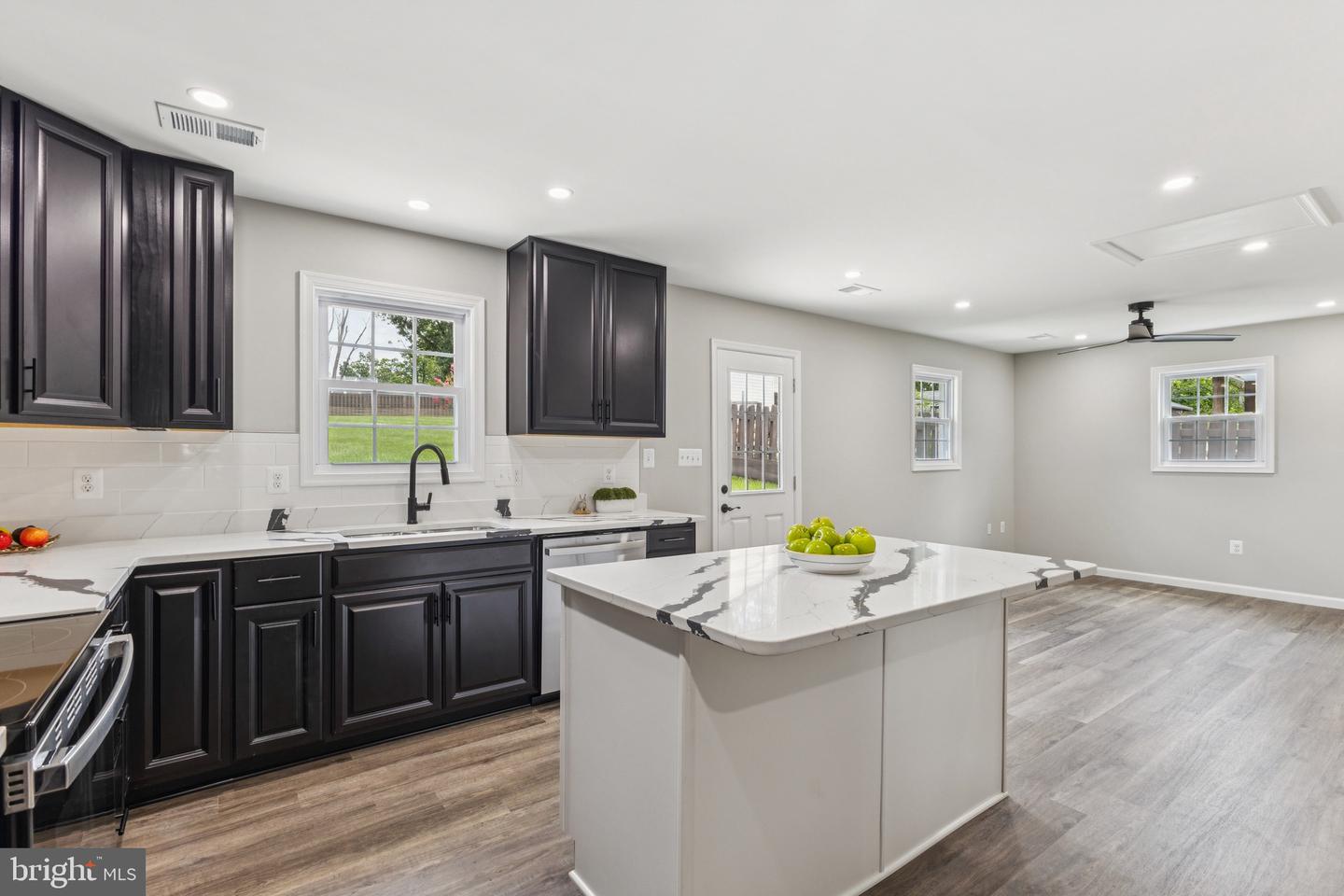 186 LAMBERT DR, MANASSAS PARK, Virginia 20111, 4 Bedrooms Bedrooms, 7 Rooms Rooms,2 BathroomsBathrooms,Residential,For sale,186 LAMBERT DR,VAMP2003092 MLS # VAMP2003092