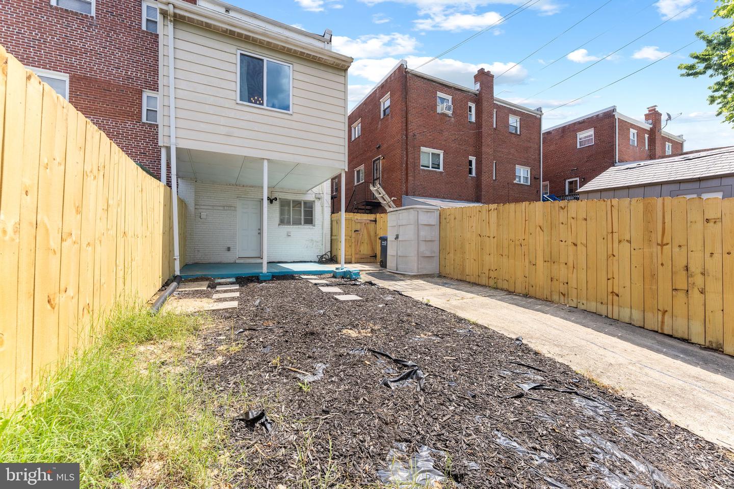 821 OGLETHORPE ST NE, WASHINGTON, District Of Columbia 20011, 3 Bedrooms Bedrooms, ,1 BathroomBathrooms,Residential,For sale,821 OGLETHORPE ST NE,DCDC2209114 MLS # DCDC2209114