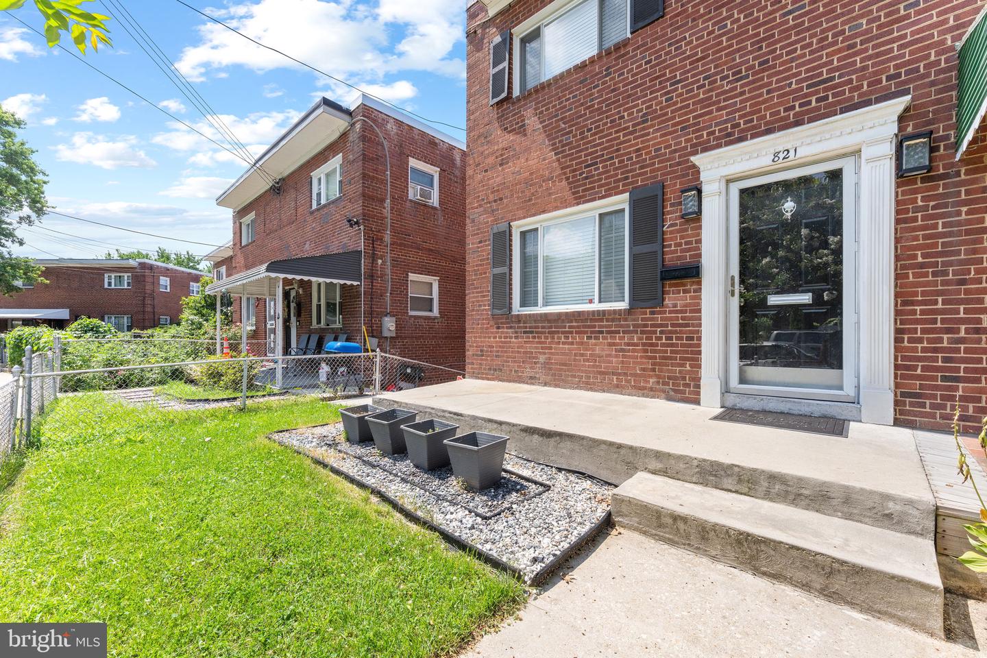 821 OGLETHORPE ST NE, WASHINGTON, District Of Columbia 20011, 3 Bedrooms Bedrooms, ,1 BathroomBathrooms,Residential,For sale,821 OGLETHORPE ST NE,DCDC2209114 MLS # DCDC2209114