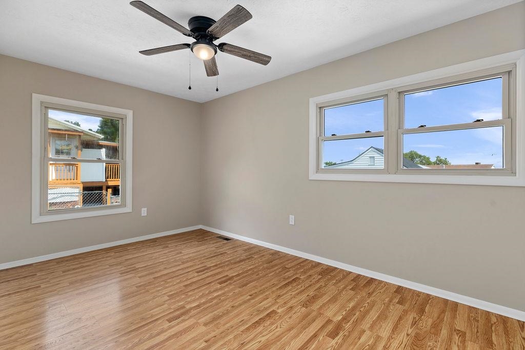 38 GREENBRIAR LN, STUARTS DRAFT, Virginia 24477, 3 Bedrooms Bedrooms, ,1 BathroomBathrooms,Residential,38 GREENBRIAR LN,669057 MLS # 669057