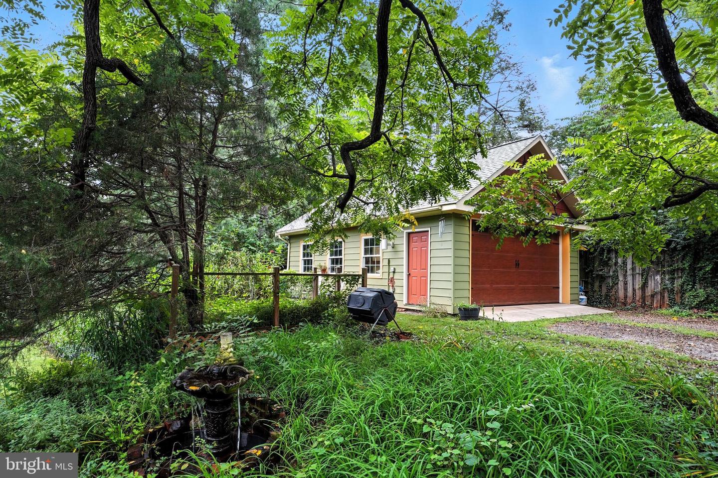 802 S BLUE RIDGE AVE, CULPEPER, Virginia 22701, 5 Bedrooms Bedrooms, ,2 BathroomsBathrooms,Residential,For sale,802 S BLUE RIDGE AVE,VACU2011422 MLS # VACU2011422