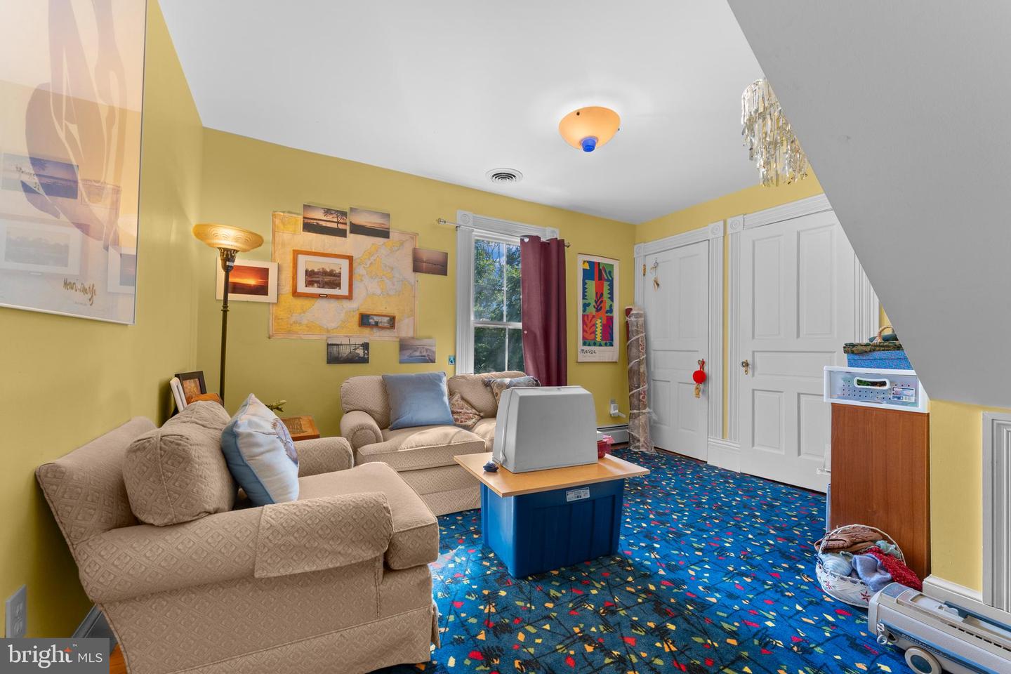802 S BLUE RIDGE AVE, CULPEPER, Virginia 22701, 5 Bedrooms Bedrooms, ,2 BathroomsBathrooms,Residential,For sale,802 S BLUE RIDGE AVE,VACU2011422 MLS # VACU2011422
