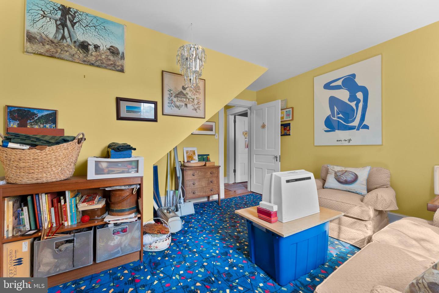 802 S BLUE RIDGE AVE, CULPEPER, Virginia 22701, 5 Bedrooms Bedrooms, ,2 BathroomsBathrooms,Residential,For sale,802 S BLUE RIDGE AVE,VACU2011422 MLS # VACU2011422