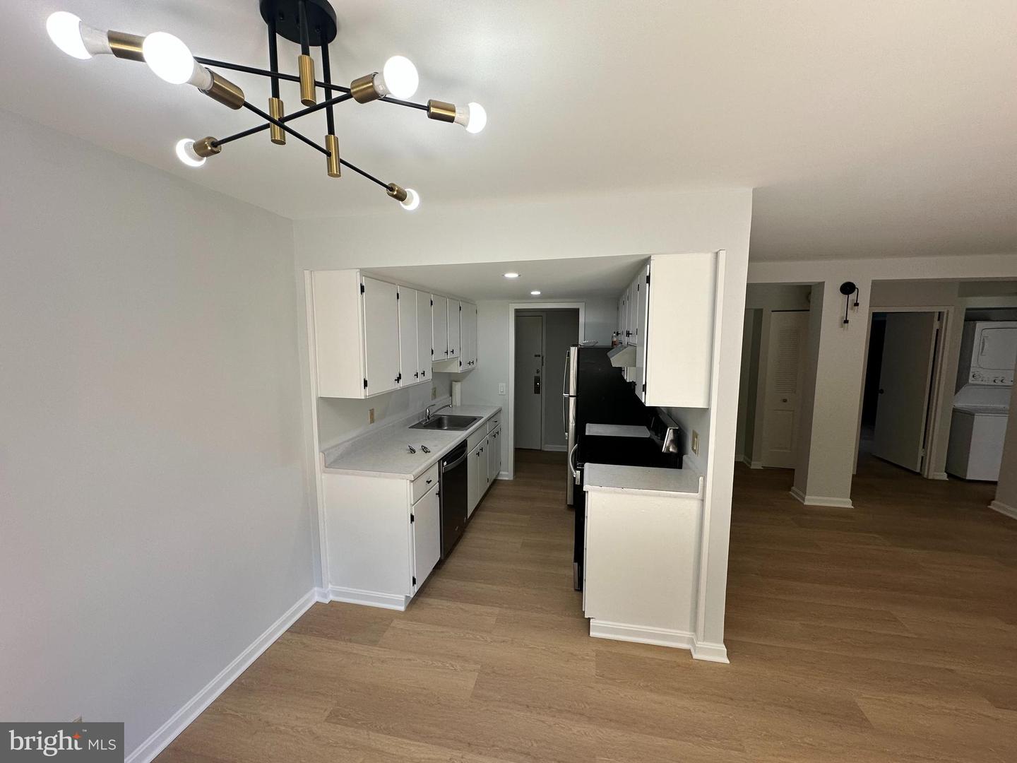 11659 STONEVIEW SQ #99/1B, RESTON, Virginia 20191, 2 Bedrooms Bedrooms, ,2 BathroomsBathrooms,Residential,For sale,11659 STONEVIEW SQ #99/1B,VAFX2264722 MLS # VAFX2264722