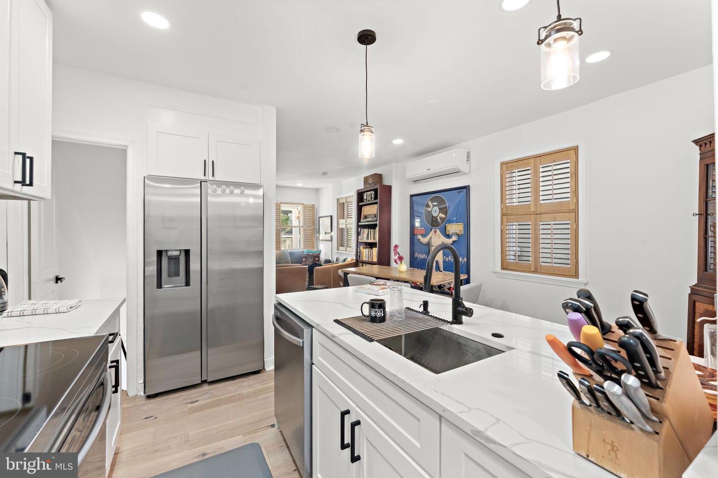 517 SOMERSET PL NW, WASHINGTON, District Of Columbia 20011, 3 Bedrooms Bedrooms, ,2 BathroomsBathrooms,Residential,For sale,517 SOMERSET PL NW,DCDC2221212 MLS # DCDC2221212