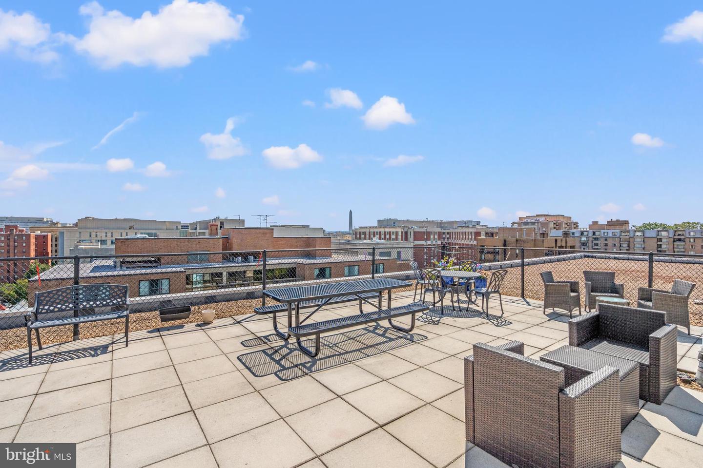 WASHINGTON, District Of Columbia 20037, 1 Bedroom Bedrooms, ,1 BathroomBathrooms,Residential,For sale,DCDC2221756 MLS # DCDC2221756