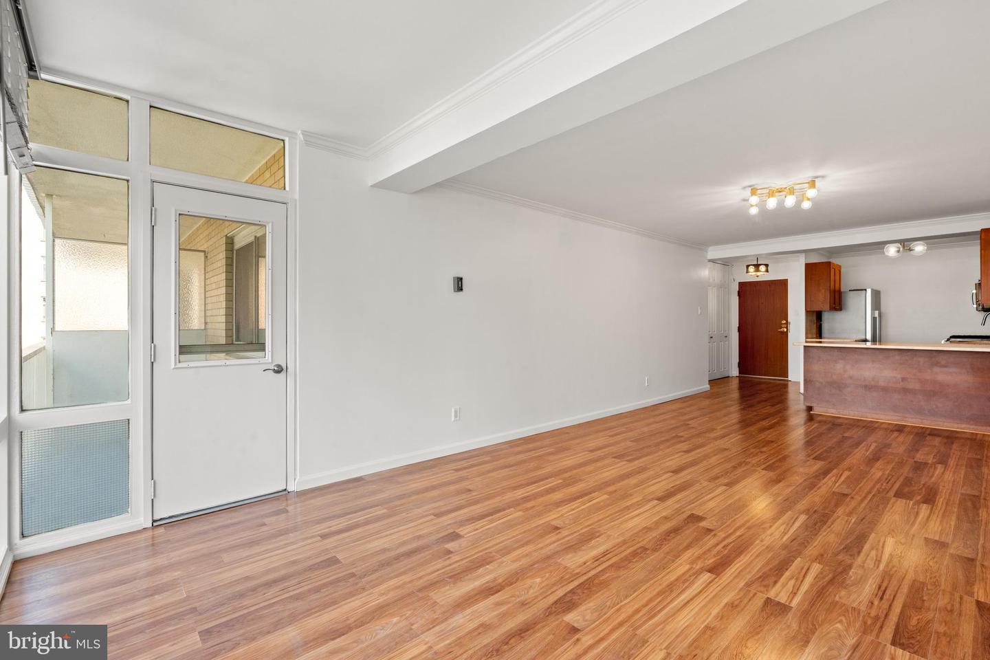 WASHINGTON, District Of Columbia 20037, 1 Bedroom Bedrooms, ,1 BathroomBathrooms,Residential,For sale,DCDC2221756 MLS # DCDC2221756