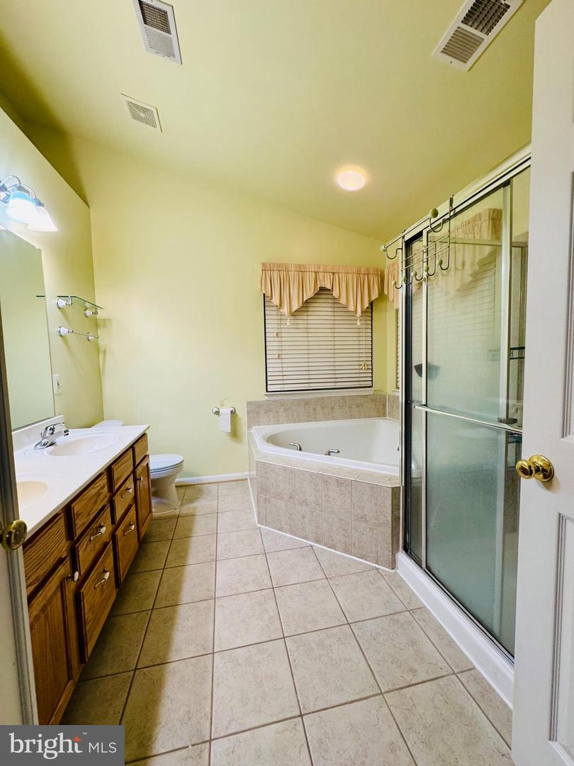 14245 TOWN COMMONS WAY, GAINESVILLE, Virginia 20155, 5 Bedrooms Bedrooms, ,3 BathroomsBathrooms,Residential,For sale,14245 TOWN COMMONS WAY,VAPW2104152 MLS # VAPW2104152