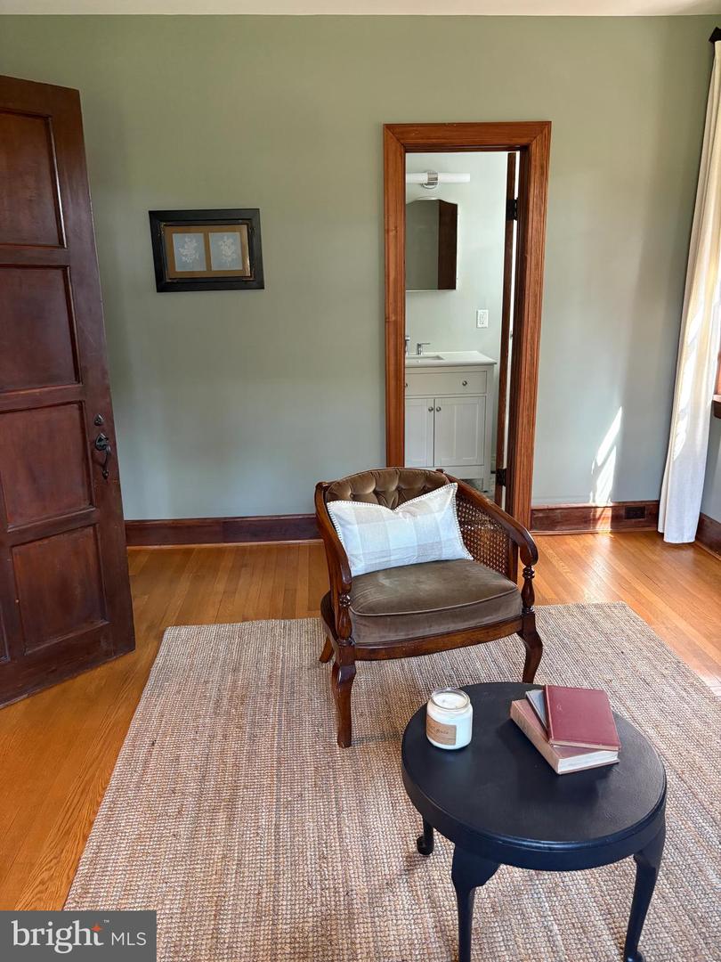 515 MOUNT SALEM AVE, WASHINGTON, Virginia 22747, 4 Bedrooms Bedrooms, ,2 BathroomsBathrooms,Residential,For sale,515 MOUNT SALEM AVE,VARP2002276 MLS # VARP2002276