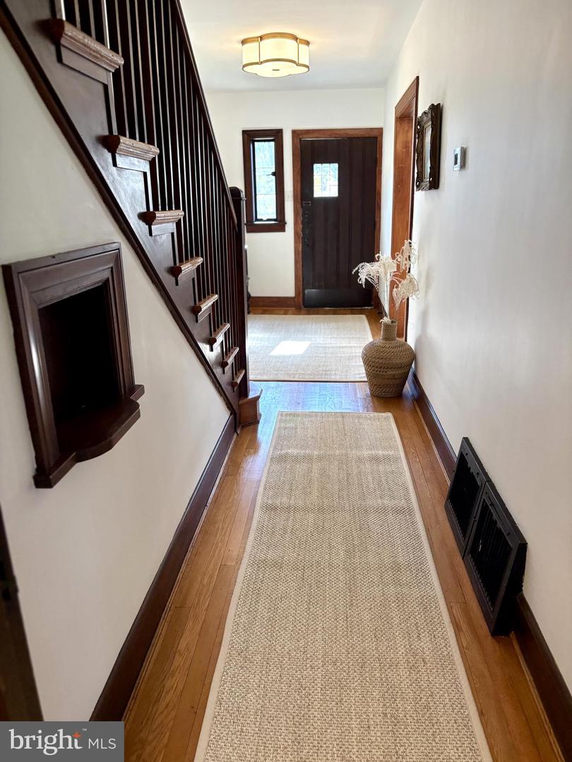 515 MOUNT SALEM AVE, WASHINGTON, Virginia 22747, 4 Bedrooms Bedrooms, ,2 BathroomsBathrooms,Residential,For sale,515 MOUNT SALEM AVE,VARP2002276 MLS # VARP2002276