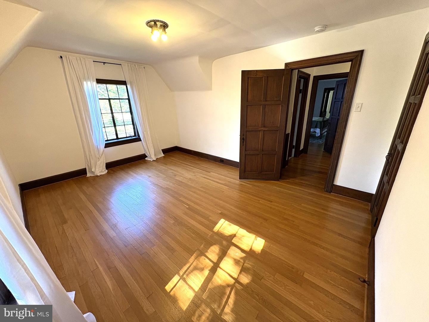 515 MOUNT SALEM AVE, WASHINGTON, Virginia 22747, 4 Bedrooms Bedrooms, ,2 BathroomsBathrooms,Residential,For sale,515 MOUNT SALEM AVE,VARP2002276 MLS # VARP2002276