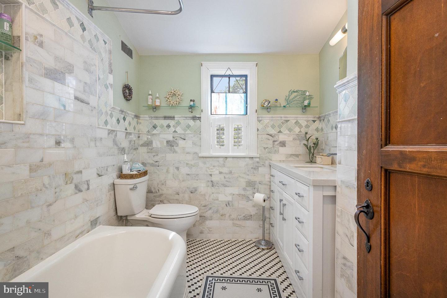 515 MOUNT SALEM AVE, WASHINGTON, Virginia 22747, 4 Bedrooms Bedrooms, ,2 BathroomsBathrooms,Residential,For sale,515 MOUNT SALEM AVE,VARP2002276 MLS # VARP2002276