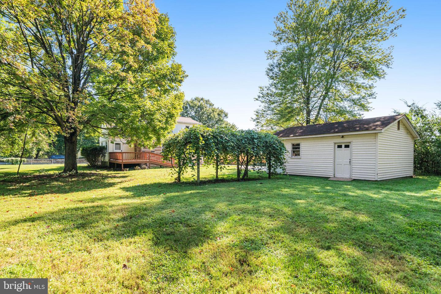 8230 GREGORY DR, ALEXANDRIA, Virginia 22309, 3 Bedrooms Bedrooms, ,2 BathroomsBathrooms,Residential,For sale,8230 GREGORY DR,VAFX2267608 MLS # VAFX2267608