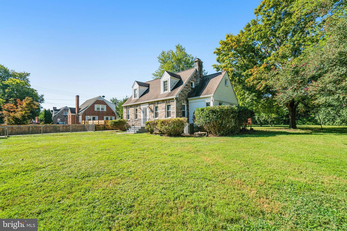 8230 GREGORY DR, ALEXANDRIA, Virginia 22309, 3 Bedrooms Bedrooms, ,2 BathroomsBathrooms,Residential,For sale,8230 GREGORY DR,VAFX2267608 MLS # VAFX2267608