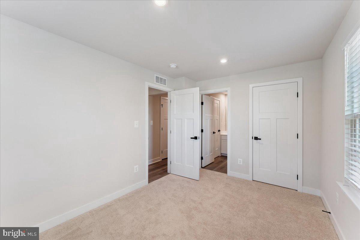 14032 SUNRISE VALLEY DR, HERNDON, Virginia 20171, 5 Bedrooms Bedrooms, ,4 BathroomsBathrooms,Residential,For sale,14032 SUNRISE VALLEY DR,VAFX2267210 MLS # VAFX2267210