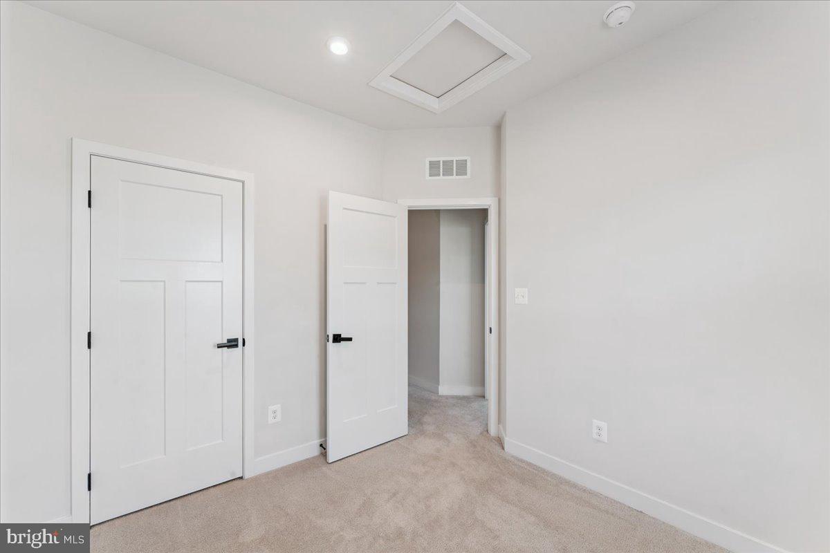 14032 SUNRISE VALLEY DR, HERNDON, Virginia 20171, 5 Bedrooms Bedrooms, ,4 BathroomsBathrooms,Residential,For sale,14032 SUNRISE VALLEY DR,VAFX2267210 MLS # VAFX2267210