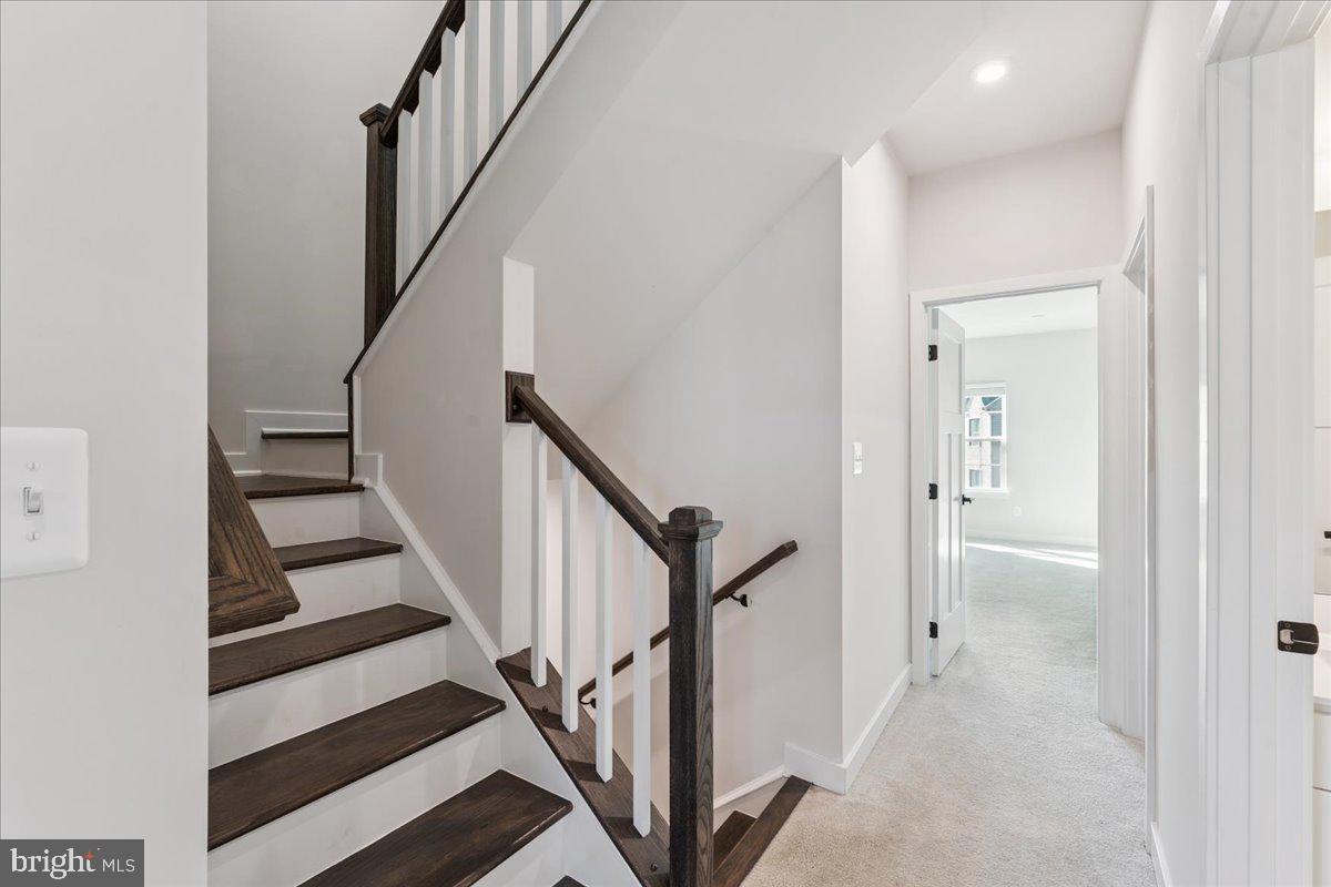 14032 SUNRISE VALLEY DR, HERNDON, Virginia 20171, 5 Bedrooms Bedrooms, ,4 BathroomsBathrooms,Residential,For sale,14032 SUNRISE VALLEY DR,VAFX2267210 MLS # VAFX2267210