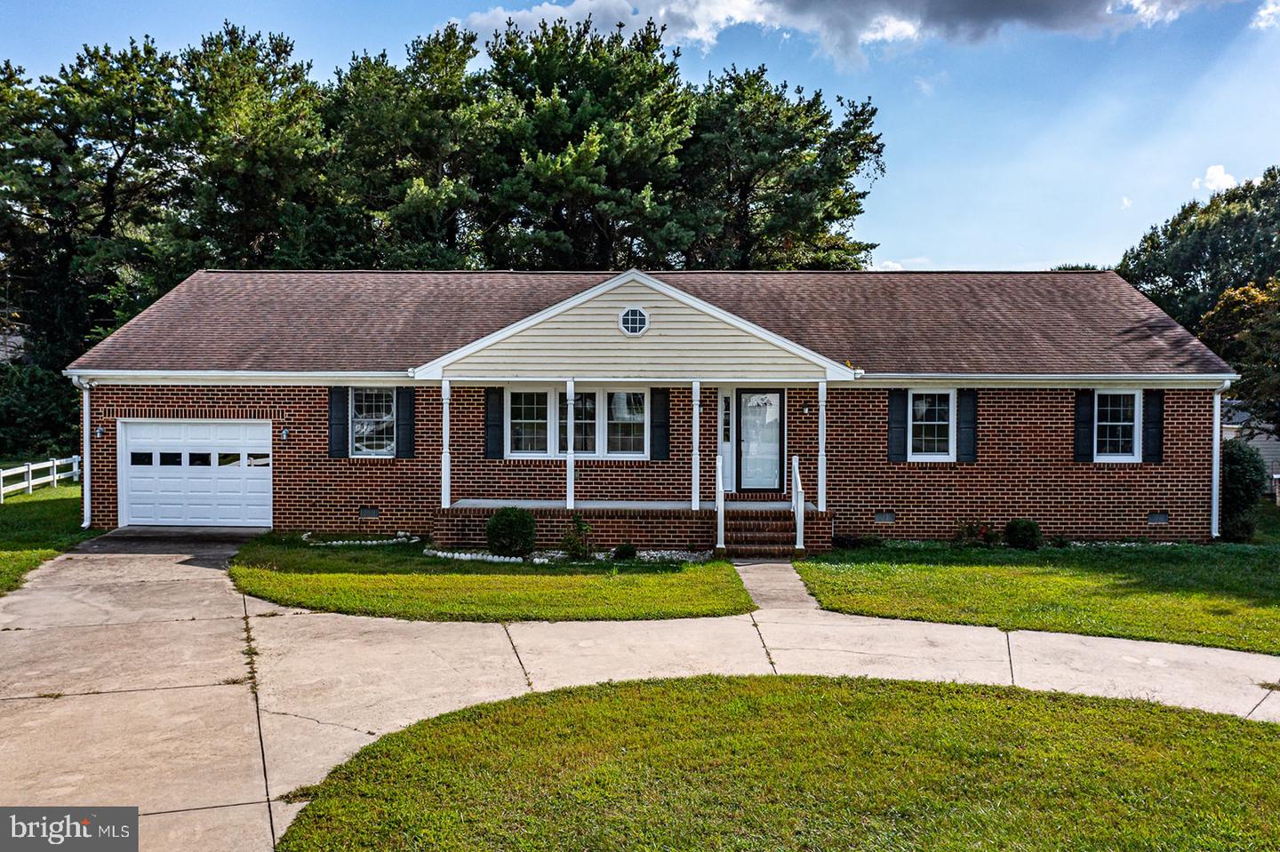 182 FREEDOM WAY, WARSAW, Virginia 22572, 3 Bedrooms Bedrooms, 6 Rooms Rooms,2 BathroomsBathrooms,Residential,For sale,182 FREEDOM WAY,VARV2000548 MLS # VARV2000548 182 FREEDOM WAY, WARSAW, Virginia 22572, 3 Bedrooms Bedrooms, 6 Rooms Rooms,2 BathroomsBathrooms,Residential,For sale,182 FREEDOM WAY,VARV2000548 MLS # VARV2000548