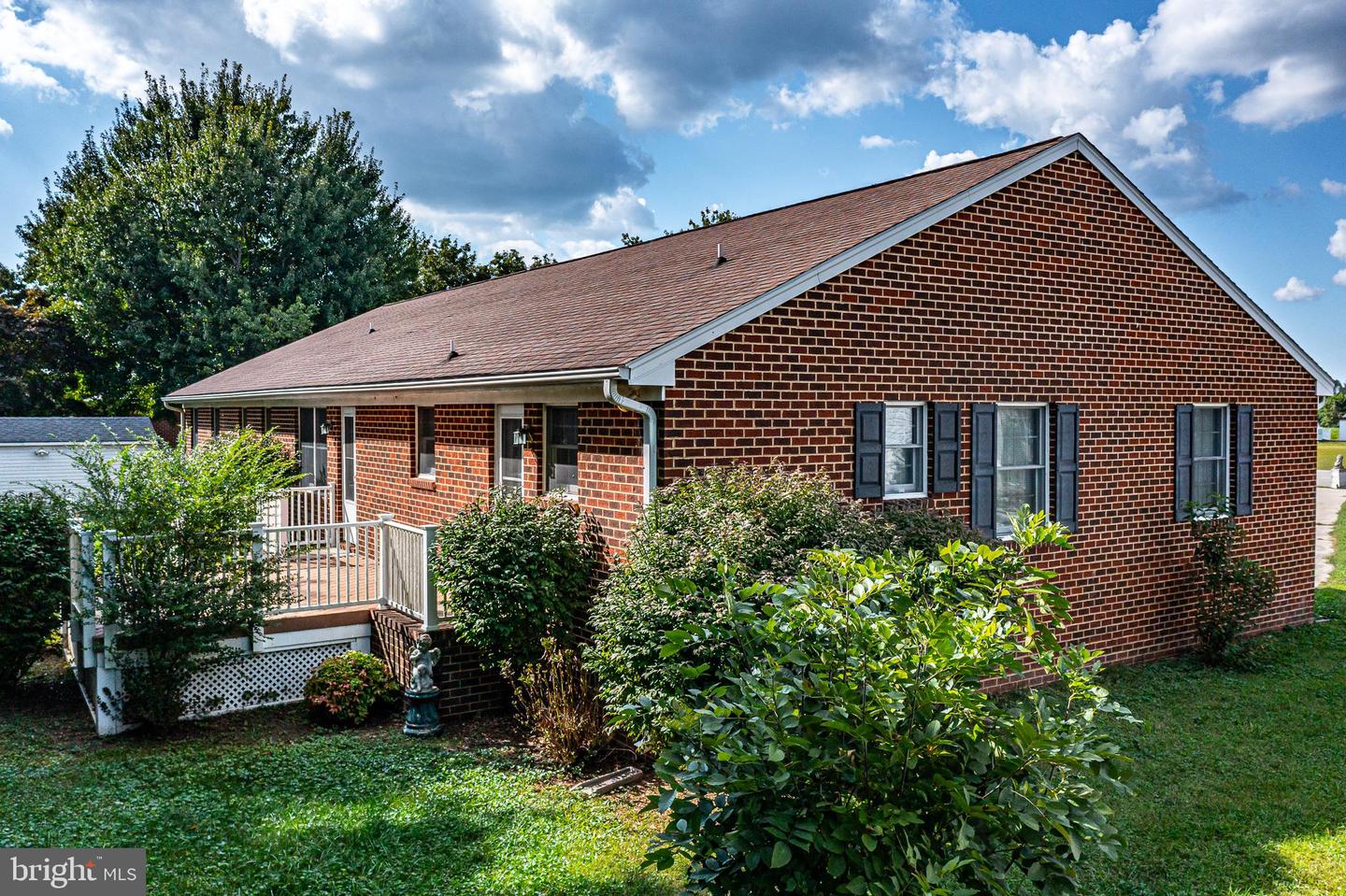 182 FREEDOM WAY, WARSAW, Virginia 22572, 3 Bedrooms Bedrooms, 6 Rooms Rooms,2 BathroomsBathrooms,Residential,For sale,182 FREEDOM WAY,VARV2000548 MLS # VARV2000548 182 FREEDOM WAY, WARSAW, Virginia 22572, 3 Bedrooms Bedrooms, 6 Rooms Rooms,2 BathroomsBathrooms,Residential,For sale,182 FREEDOM WAY,VARV2000548 MLS # VARV2000548