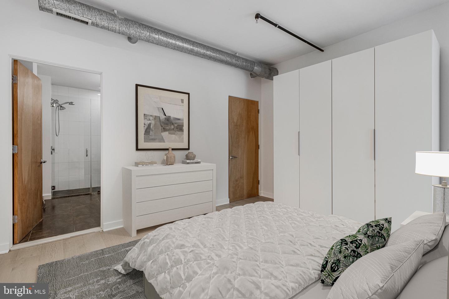 1125 11TH ST NW #201, WASHINGTON, District Of Columbia 20001, 2 Bedrooms Bedrooms, ,2 BathroomsBathrooms,Residential,For sale,1125 11TH ST NW #201,DCDC2217046 MLS # DCDC2217046