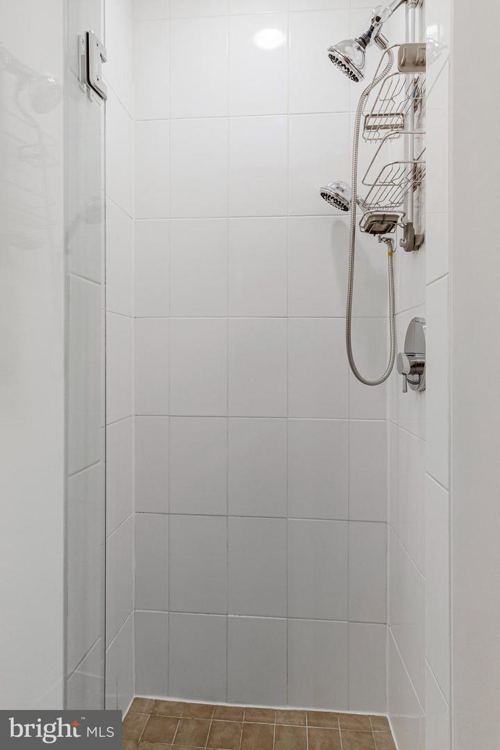 1125 11TH ST NW #201, WASHINGTON, District Of Columbia 20001, 2 Bedrooms Bedrooms, ,2 BathroomsBathrooms,Residential,For sale,1125 11TH ST NW #201,DCDC2217046 MLS # DCDC2217046