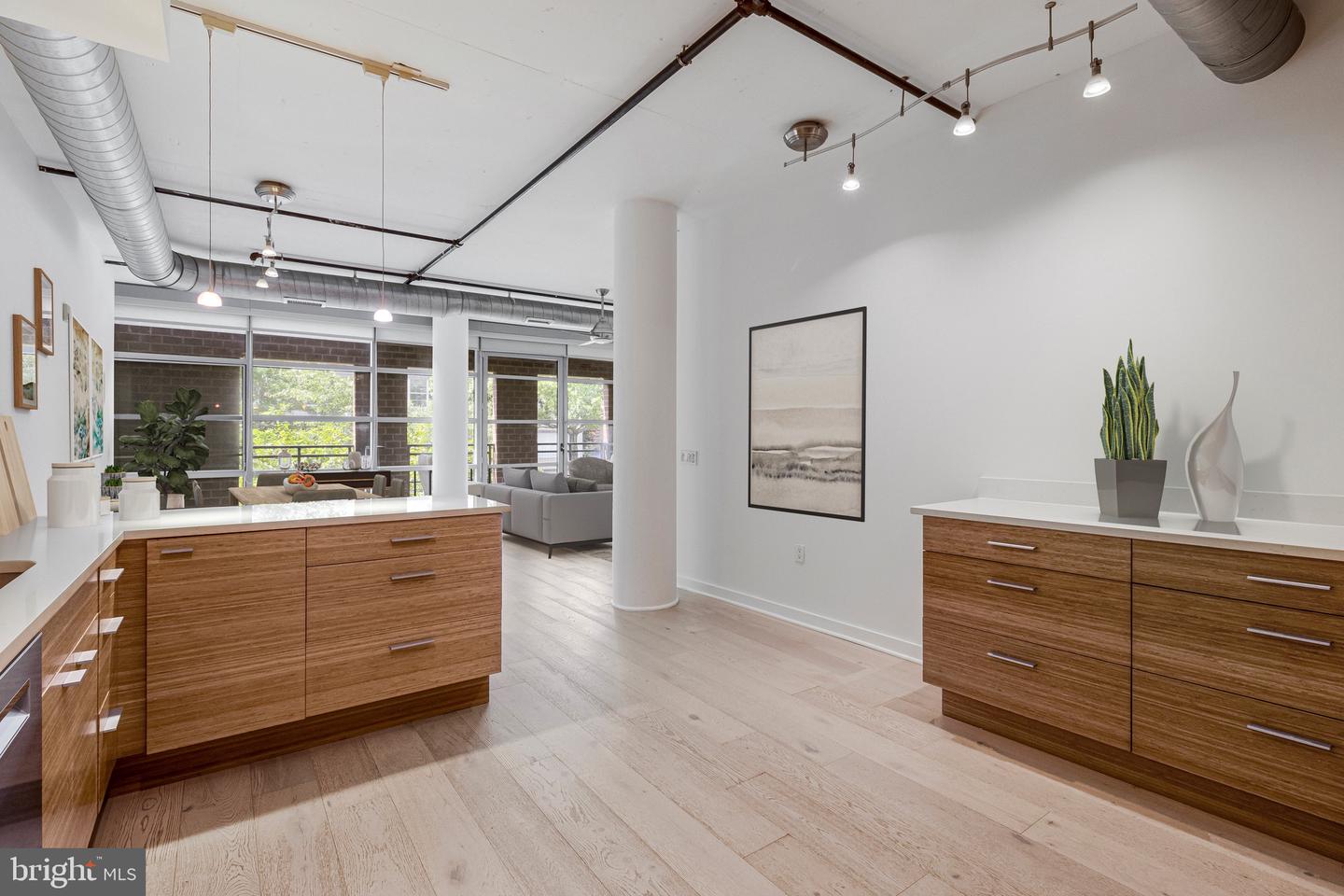 1125 11TH ST NW #201, WASHINGTON, District Of Columbia 20001, 2 Bedrooms Bedrooms, ,2 BathroomsBathrooms,Residential,For sale,1125 11TH ST NW #201,DCDC2217046 MLS # DCDC2217046