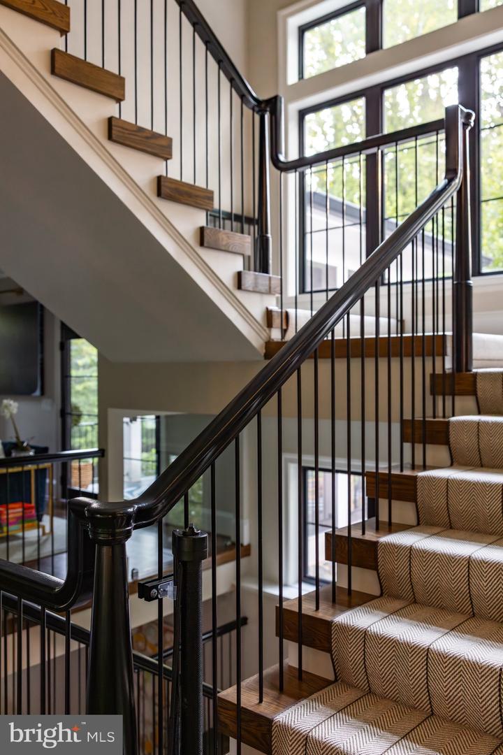 827 DOLLEY MADISON BLVD, MCLEAN, Virginia 22101, 7 Bedrooms Bedrooms, ,8 BathroomsBathrooms,Residential,For sale,827 DOLLEY MADISON BLVD,VAFX2263678 MLS # VAFX2263678
